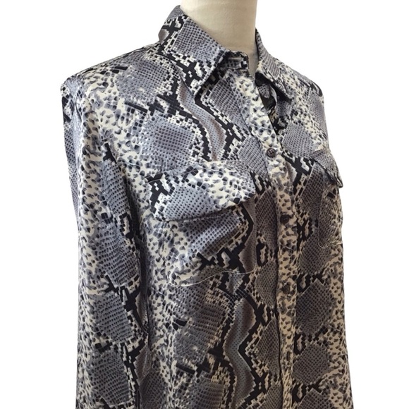 Snappy Turtle Silk Snakeskin Long Sleeve Button Up Blouse Size XS - Picture 4 of 7